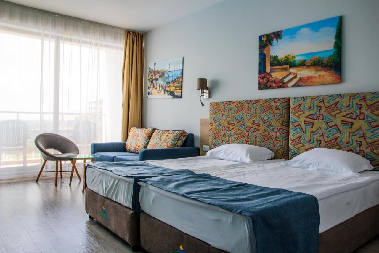 Topola Skies Resort & Aquapark Kavarna Exterior photo