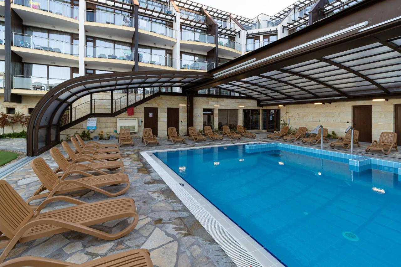 Topola Skies Resort & Aquapark Kavarna Exterior photo