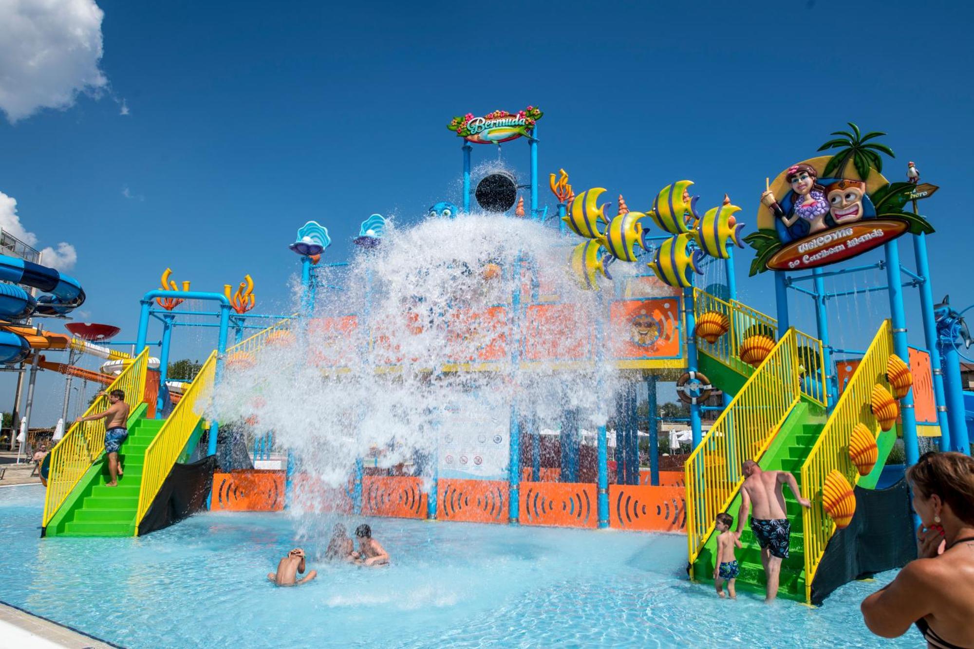 Topola Skies Resort & Aquapark Kavarna Exterior photo